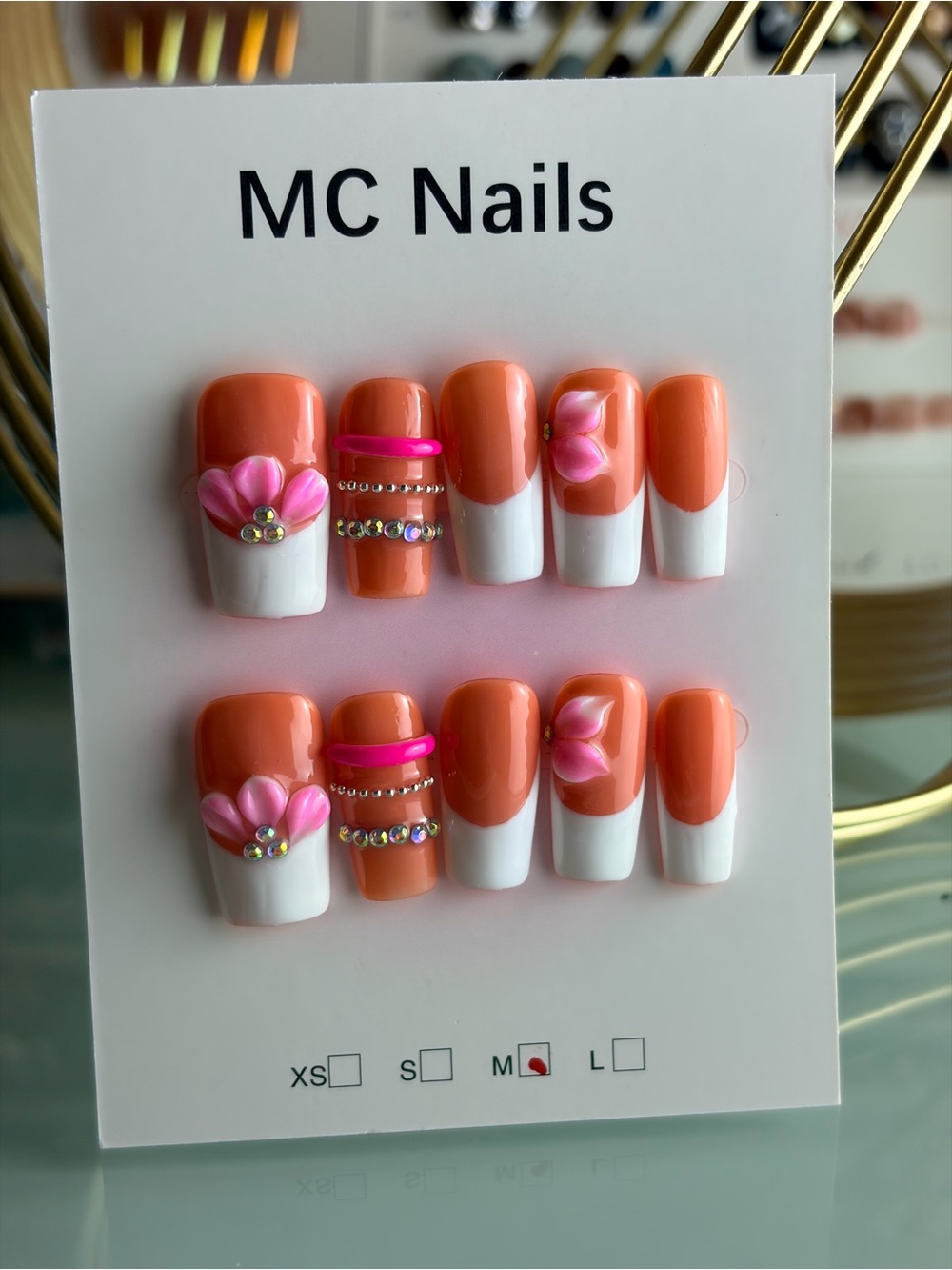MC Nails Coral & White Floral Press-On Set